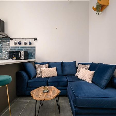 Vibrant Leith Flat Apartment Edinburgh Ngoại thất bức ảnh